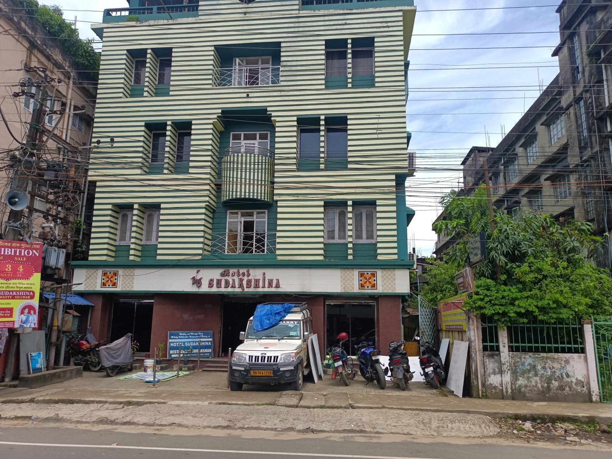 Hotel Sudakshina By Roh ซิลชาร์ ภายนอก รูปภาพ