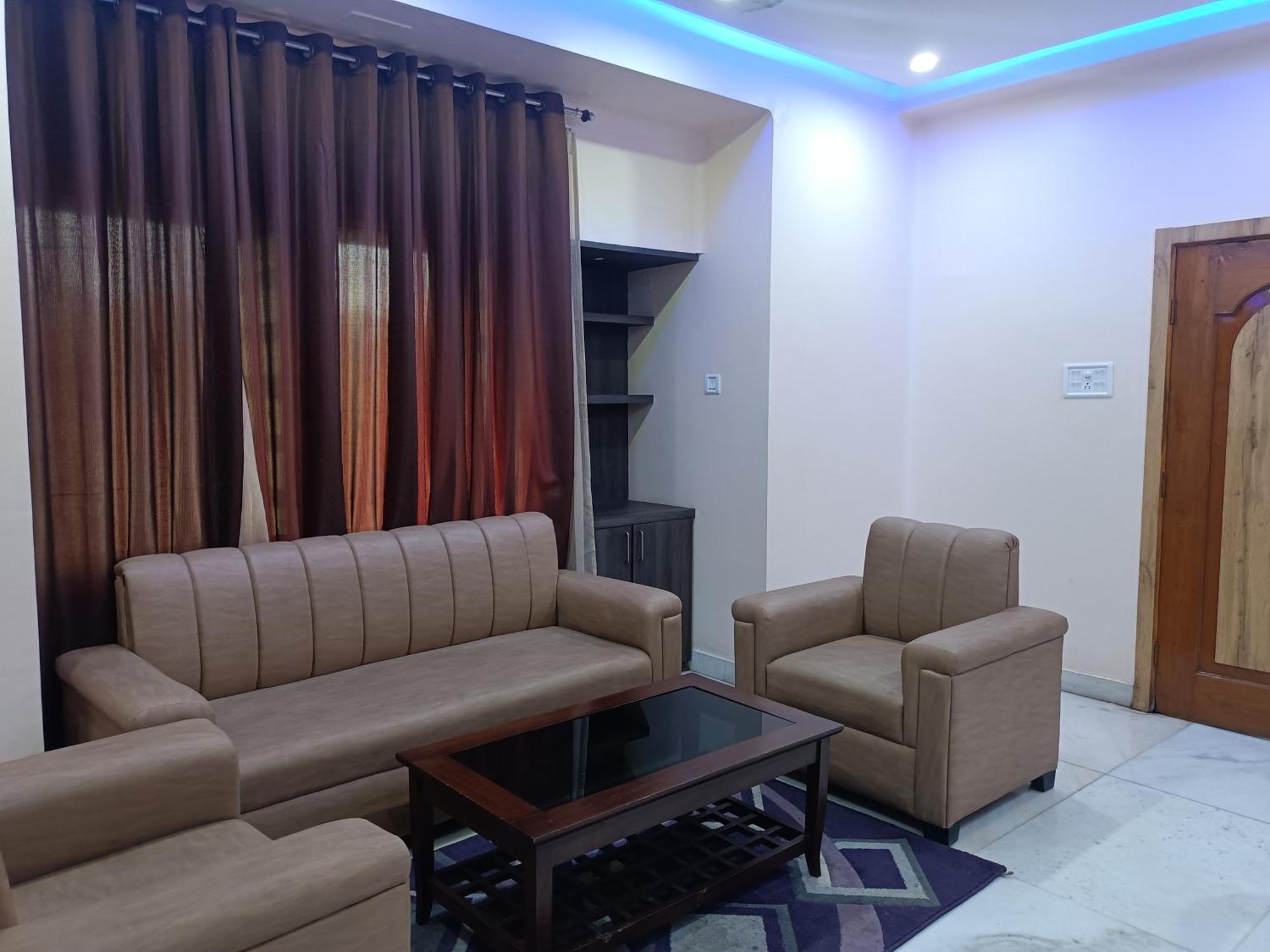 Hotel Sudakshina By Roh ซิลชาร์ ภายนอก รูปภาพ