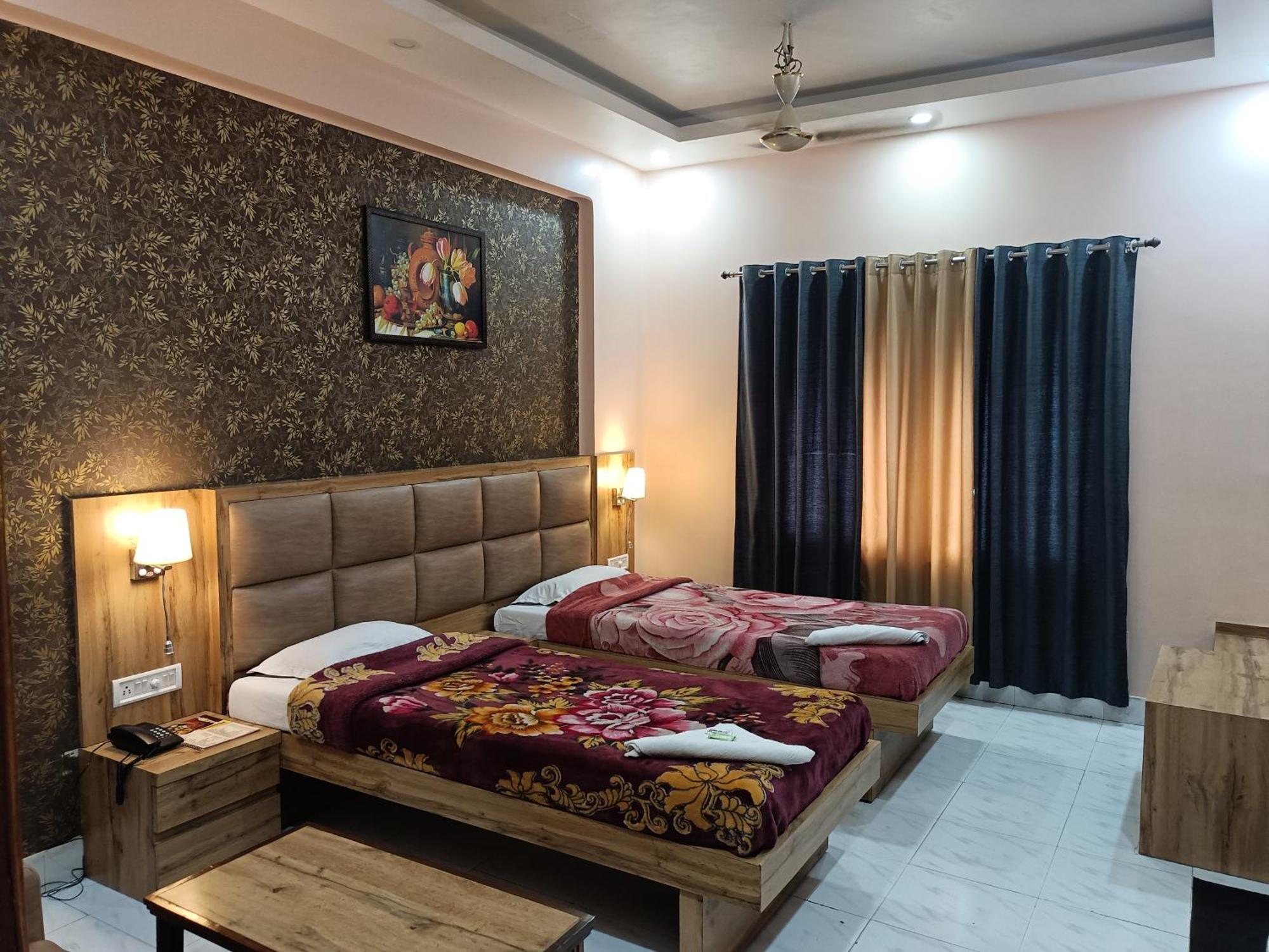 Hotel Sudakshina By Roh ซิลชาร์ ภายนอก รูปภาพ